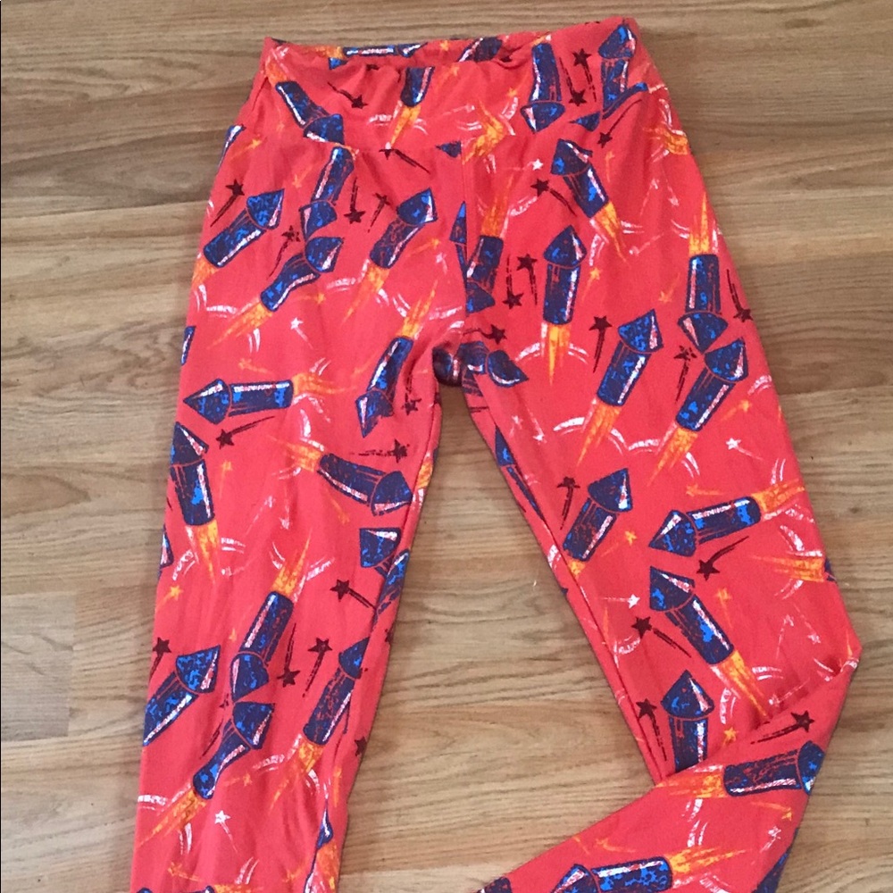 Lularoe unicorn vtg rocket sexy Americana legging